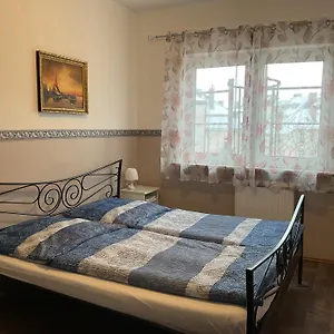 Pension&hostel Anna - Monteurzimmer Hostel